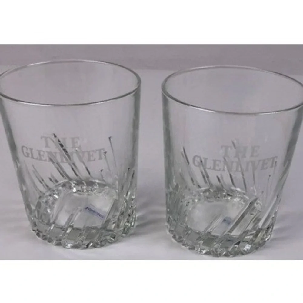 The‎ Glenlivet Whiskey Tumbler Glasses Set of 2 Heavy Base Etched Design